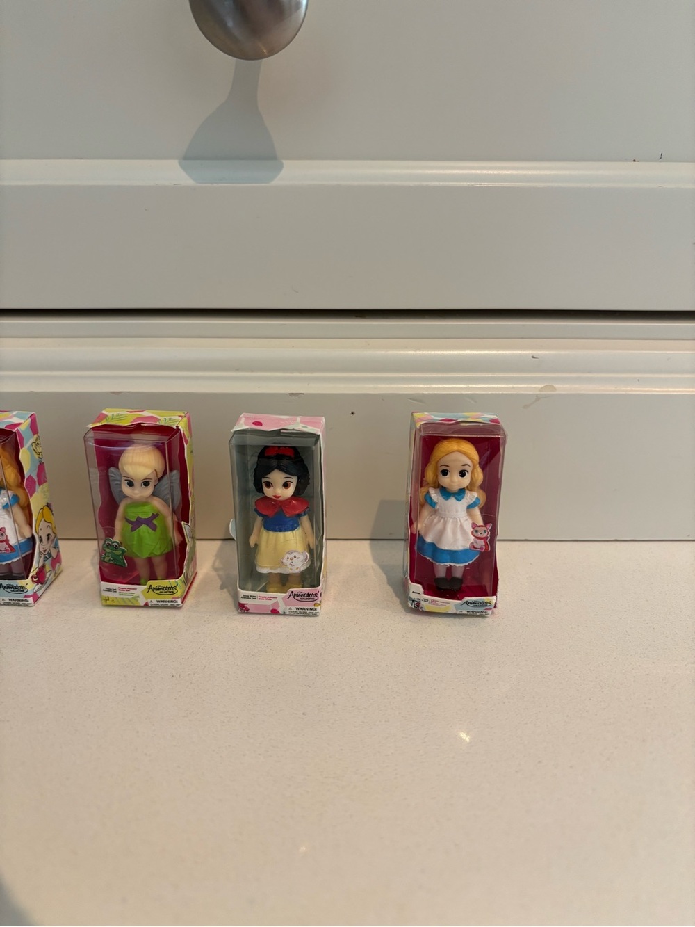 Mini Brands Disney Princess Animators Collection - Picture 2 of 4